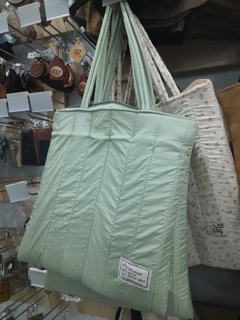 WISEMAN TAS PUFFY POLOS